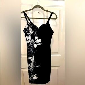 Bebe Black and White Bodycon Mini Dress Sweetheart Neckline